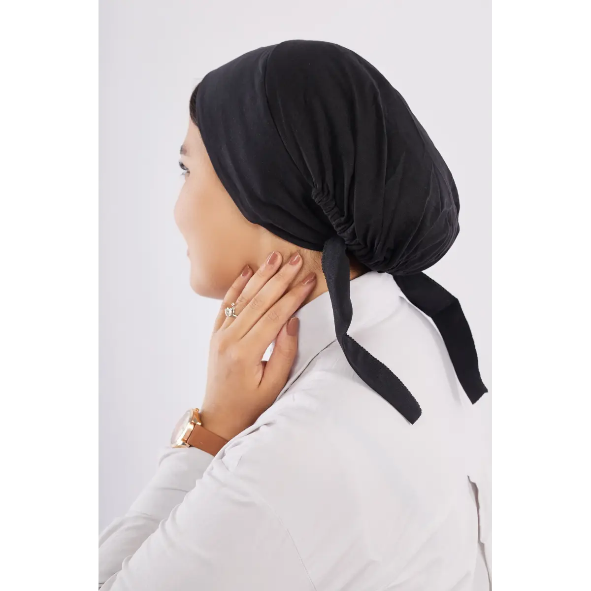 جميلة - بونيه رباط بدون بطانة